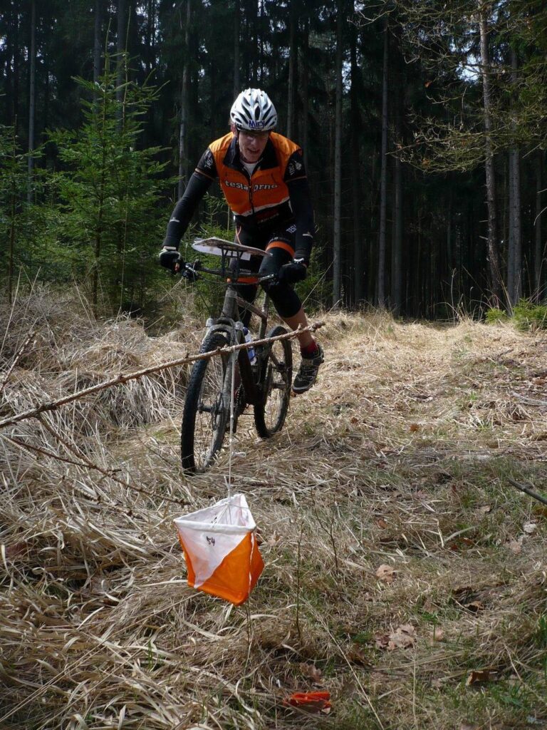 fotky___2013-04-19-mapove-soustredeni-plzen-petr-meloun-lukavec___p1100154