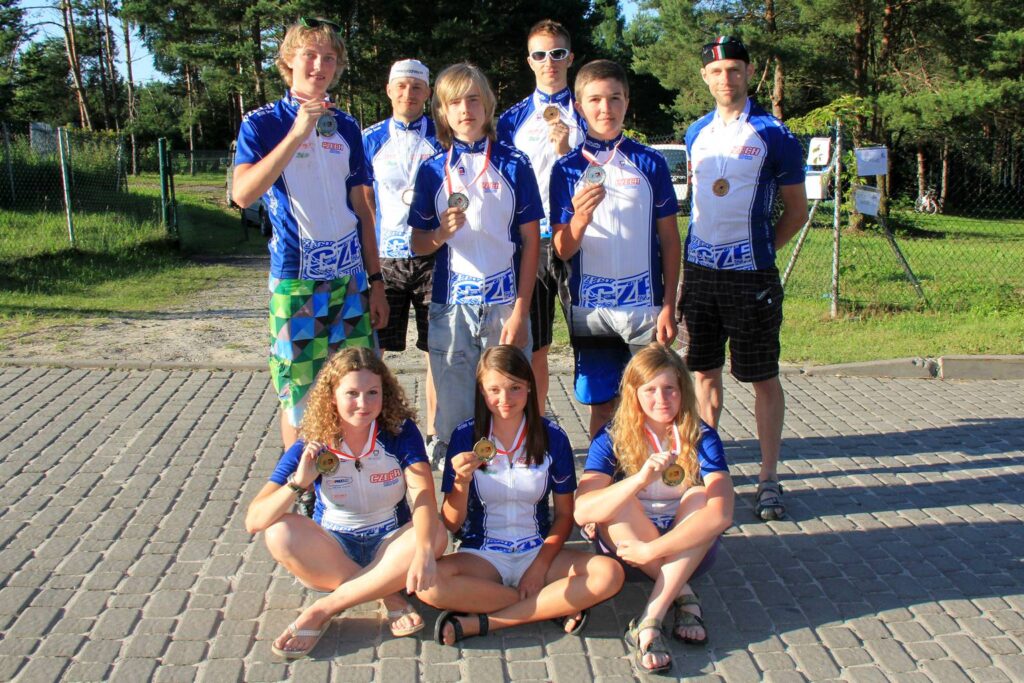 fotky___2013-06-20-me-mtbo-stafet-polsko-zamosc-honza-mak-svoboda___2013-06-19-271