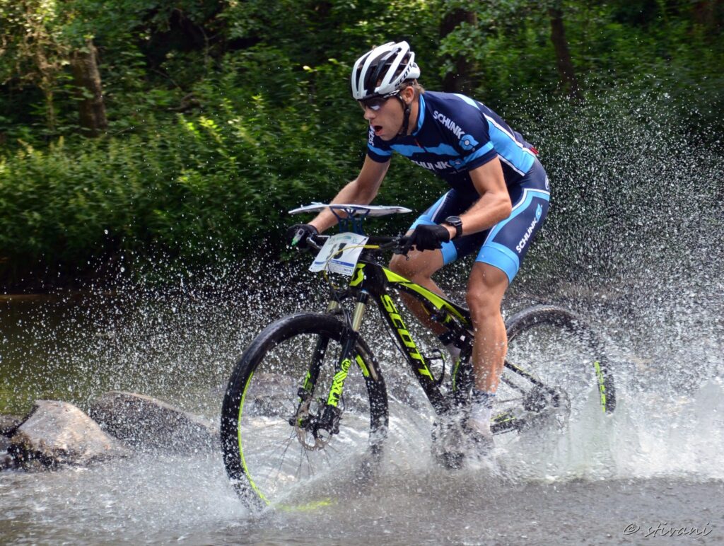 archiv___2017___mtbo-5-days-2017___galerie-sprint-stafety___sprint-53-martin-tisnovsky-scaled-1