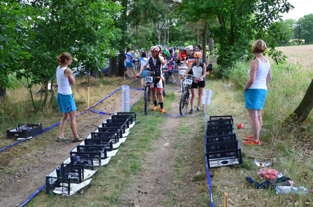 archiv___2017___mtbo-5-days-2017___start-kratka-trat