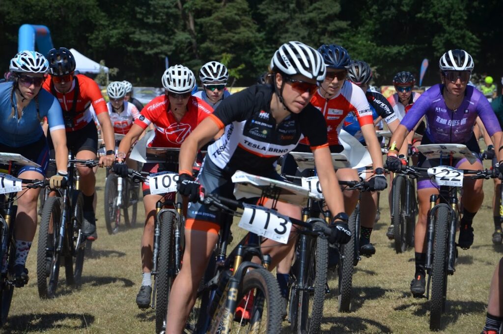 archiv___2023___mtbo5days___we-start-mass-1